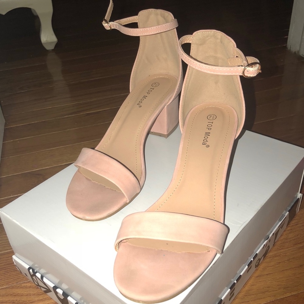 suede pink 2 inch heels💝